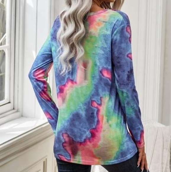 TRÏBE Pink & Blue Multi Watercolor Long Sleeve Top Size Small NWT - Picture 3 of 4